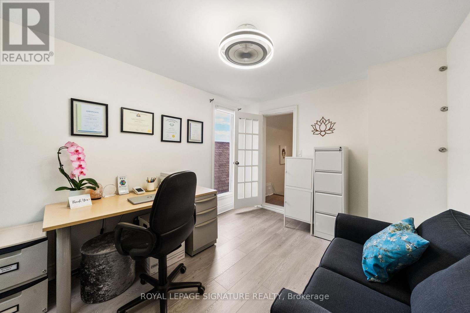 122 Duvernet Avenue, Toronto, Ontario  M4E 1V4 - Photo 21 - E13834384