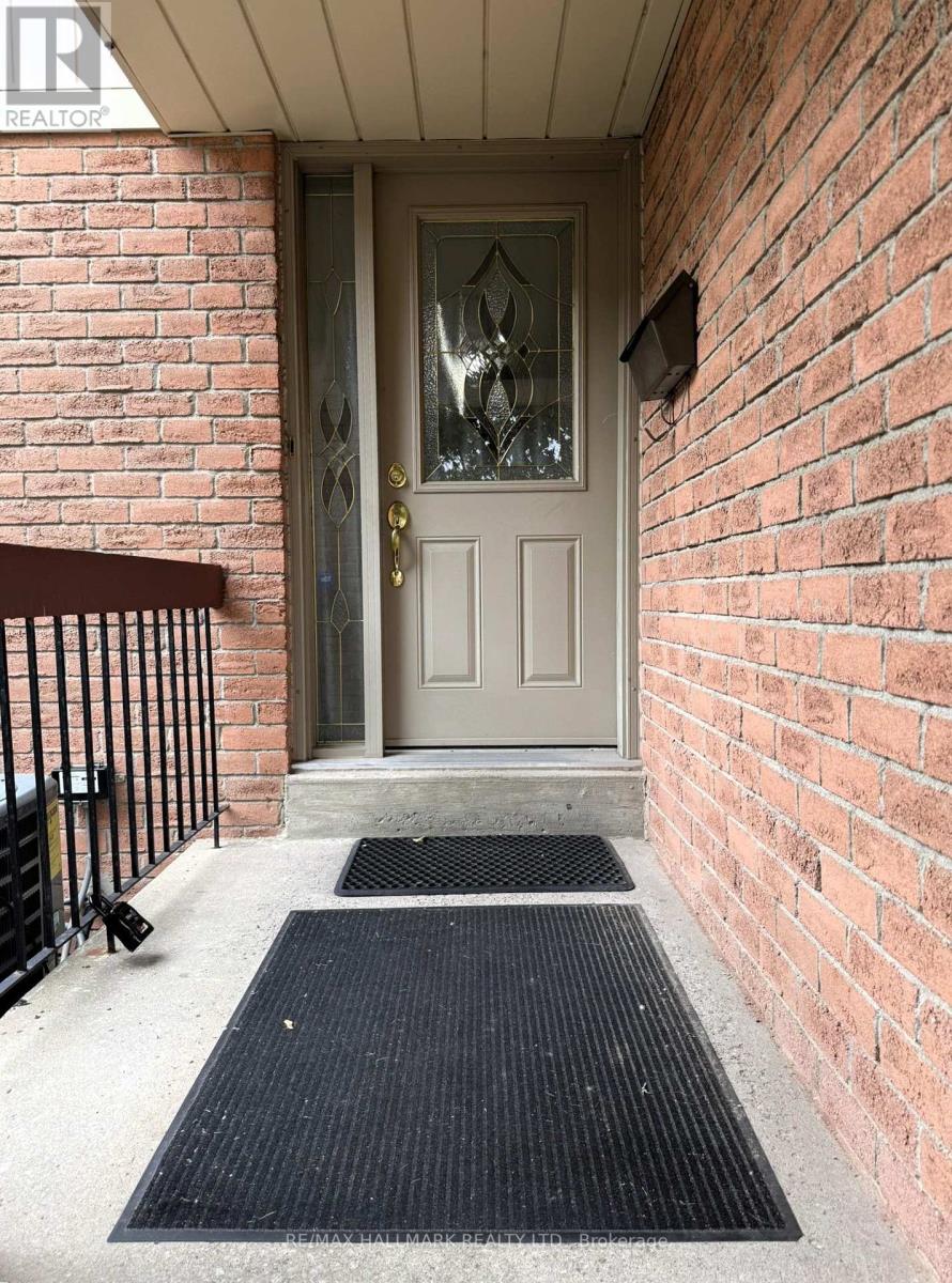 167 Placentia Boulevard, Toronto, Ontario  M1S 4G9 - Photo 2 - E13834392