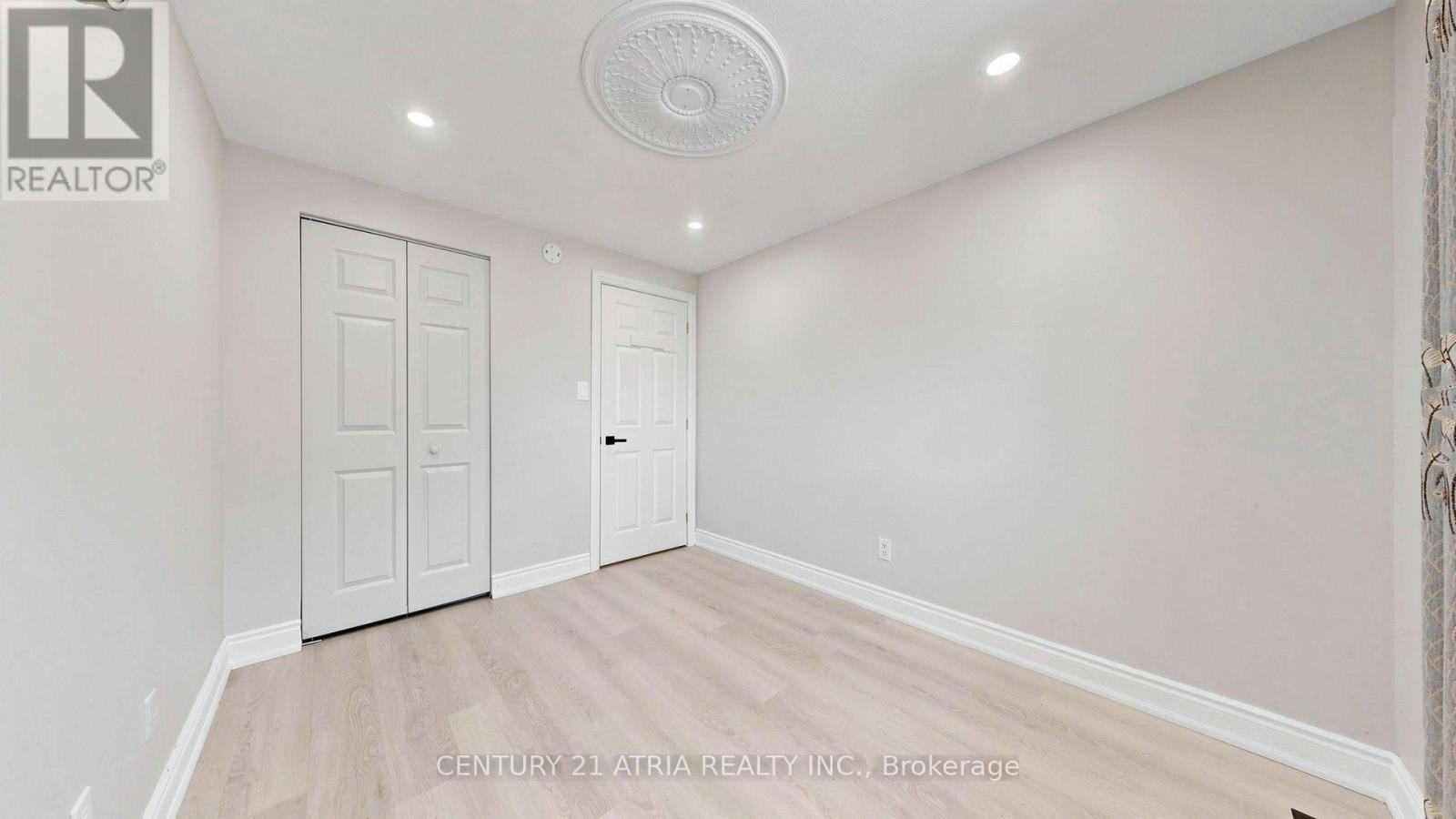 982 Renfrew Court, Oshawa (Lakeview), Ontario  L1J 6L2 - Photo 26 - E13834400