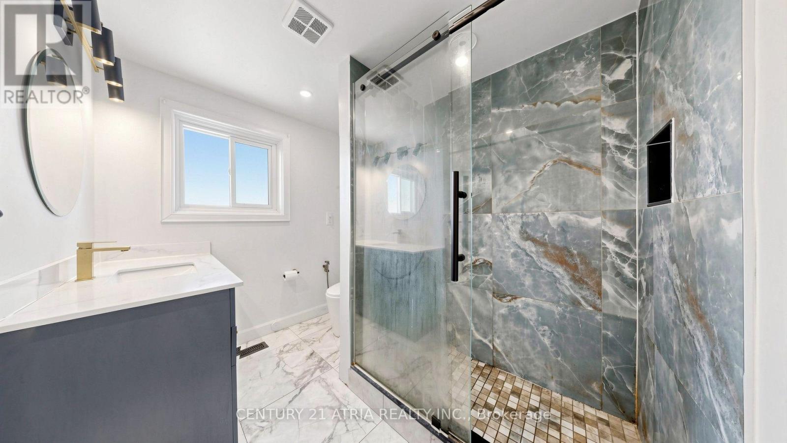 982 Renfrew Court, Oshawa (Lakeview), Ontario  L1J 6L2 - Photo 27 - E13834400