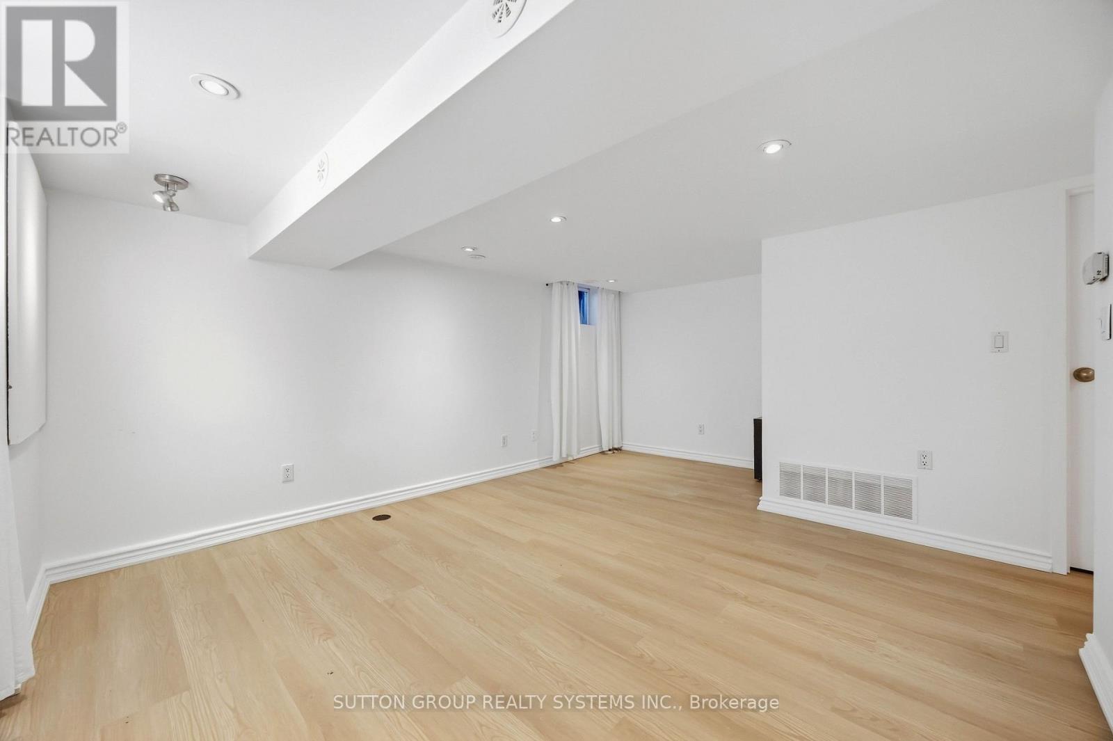 Lower - 103 Ashdale Avenue, Toronto, Ontario  M4L 2Y8 - Photo 12 - E13834414