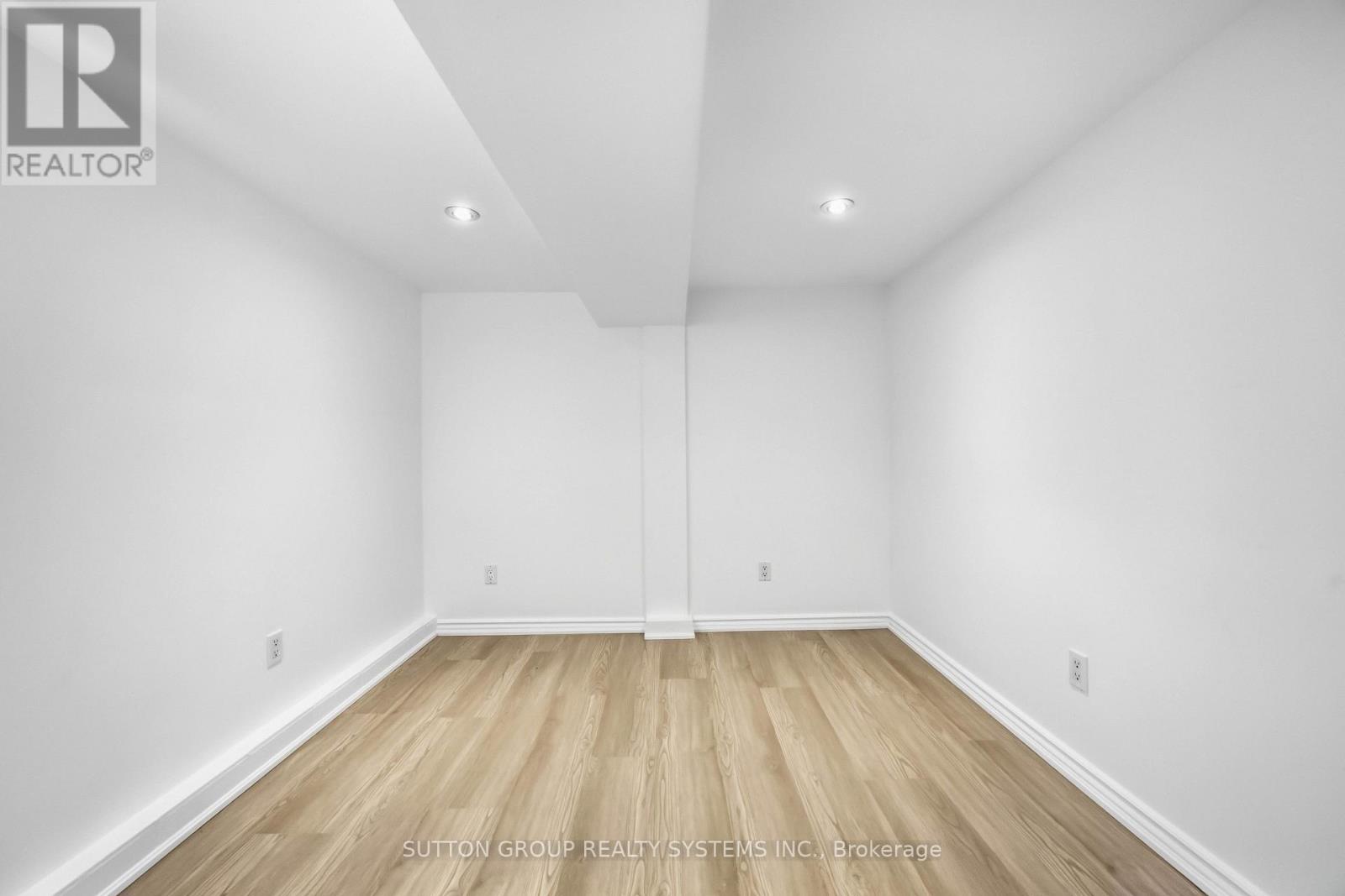 Lower - 103 Ashdale Avenue, Toronto, Ontario  M4L 2Y8 - Photo 17 - E13834414