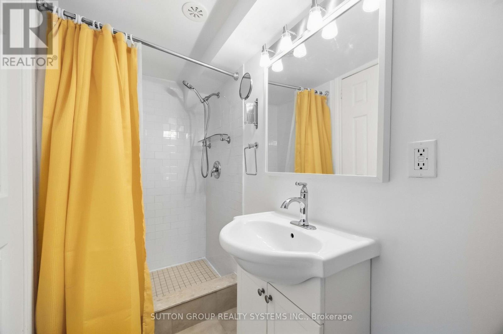 Lower - 103 Ashdale Avenue, Toronto, Ontario  M4L 2Y8 - Photo 19 - E13834414