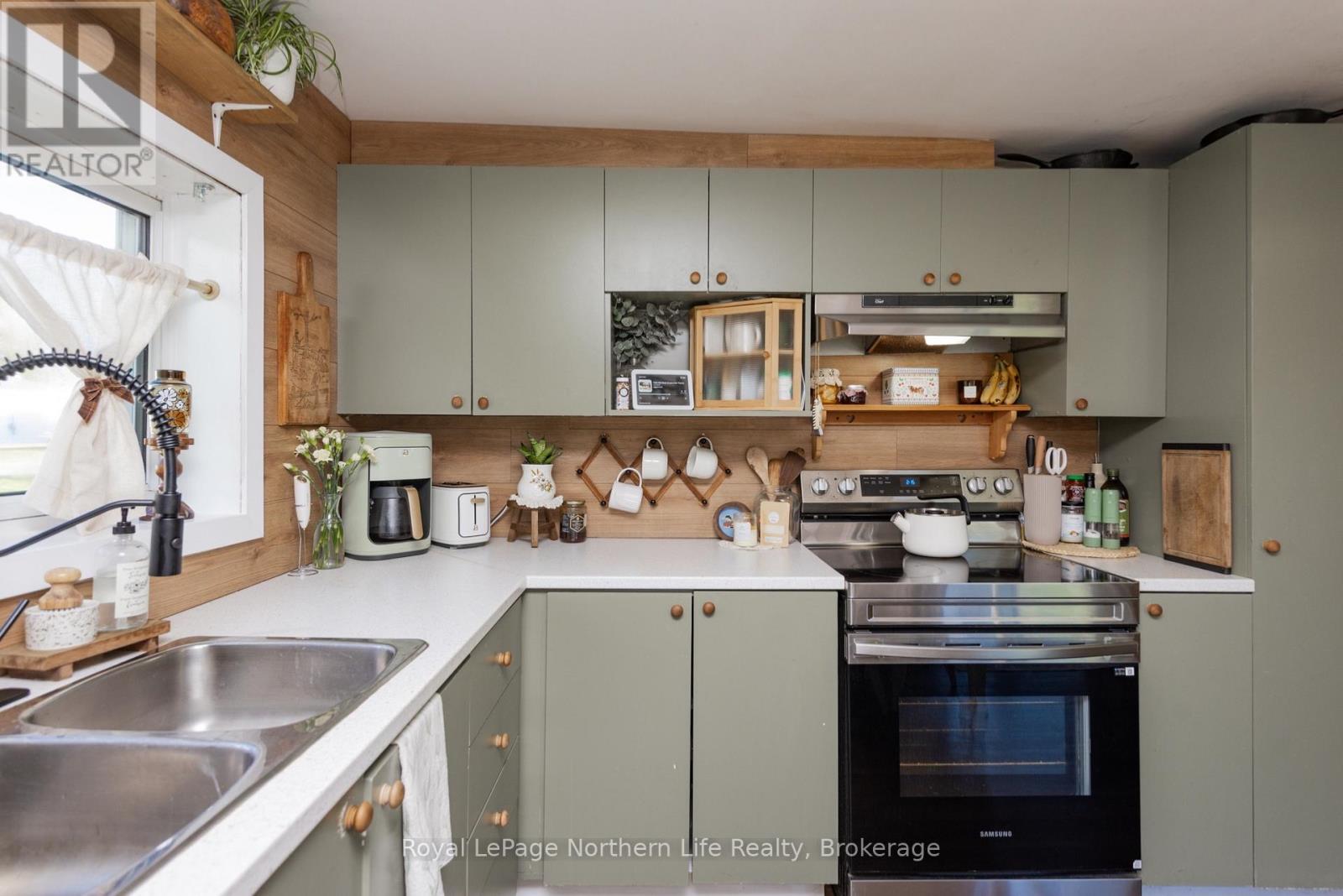 197 Montreal Street, West Nipissing, Ontario  P2B 3H4 - Photo 12 - X13834332