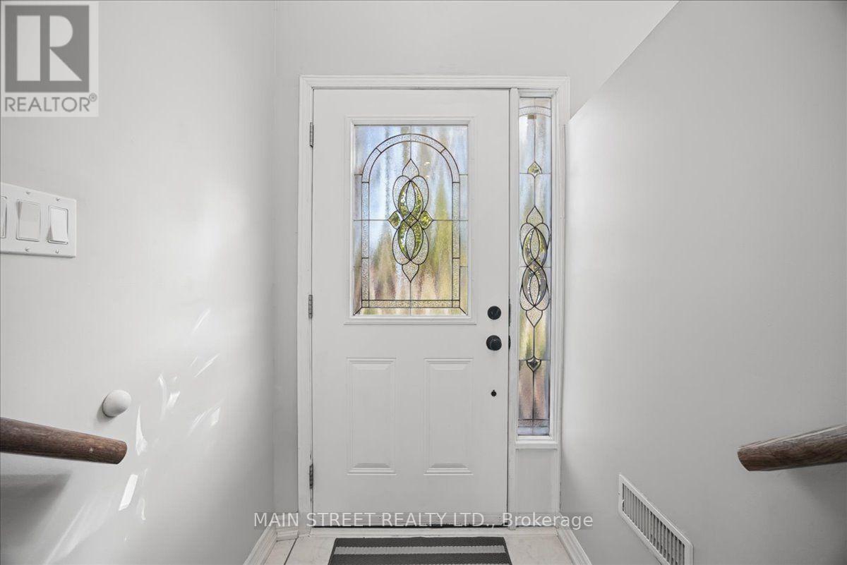 38 Townsend Avenue, Bradford West Gwillimbury (Bradford), Ontario  L3Z 1Y1 - Photo 7 - N13834378