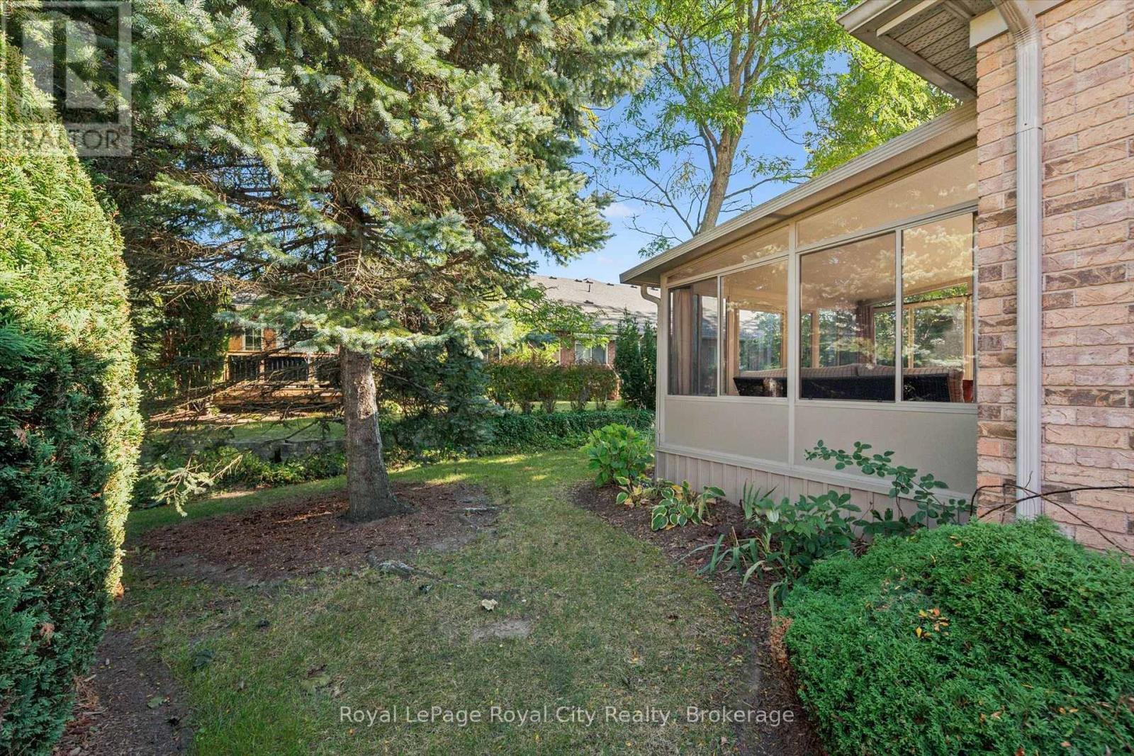 11 Honeysuckle Drive, Guelph, Ontario N1G 4X7 - Photo 38 - X13834244