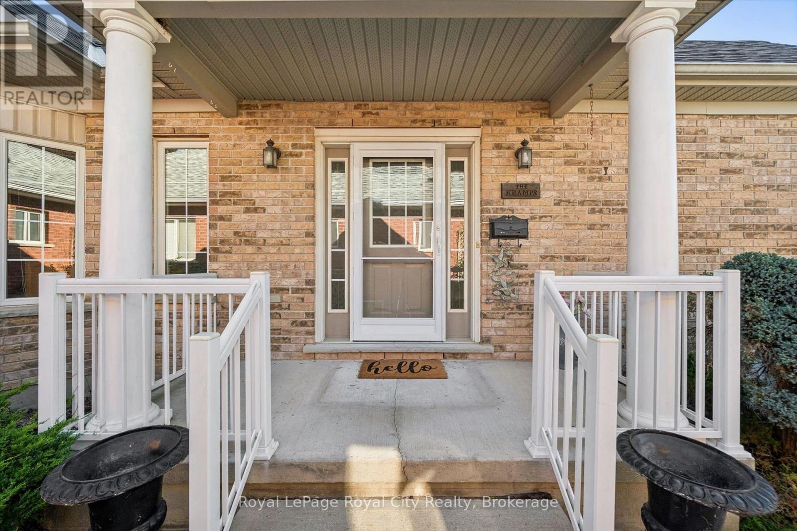 11 Honeysuckle Drive, Guelph, Ontario N1G 4X7 - Photo 4 - X13834244