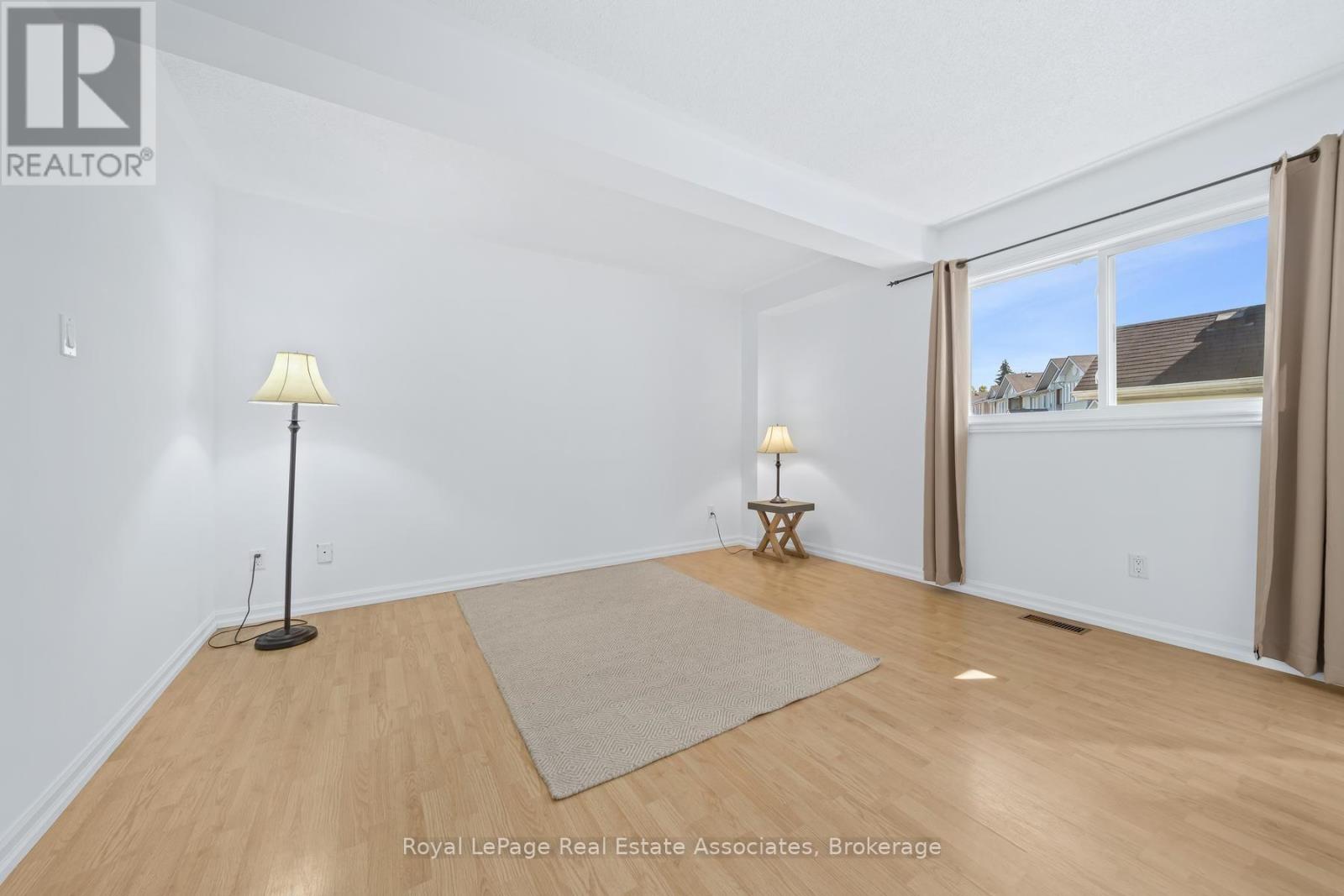 30 Stewart Maclaren Road, Halton Hills, Ontario  L7G 5L9 - Photo 15 - W13834298