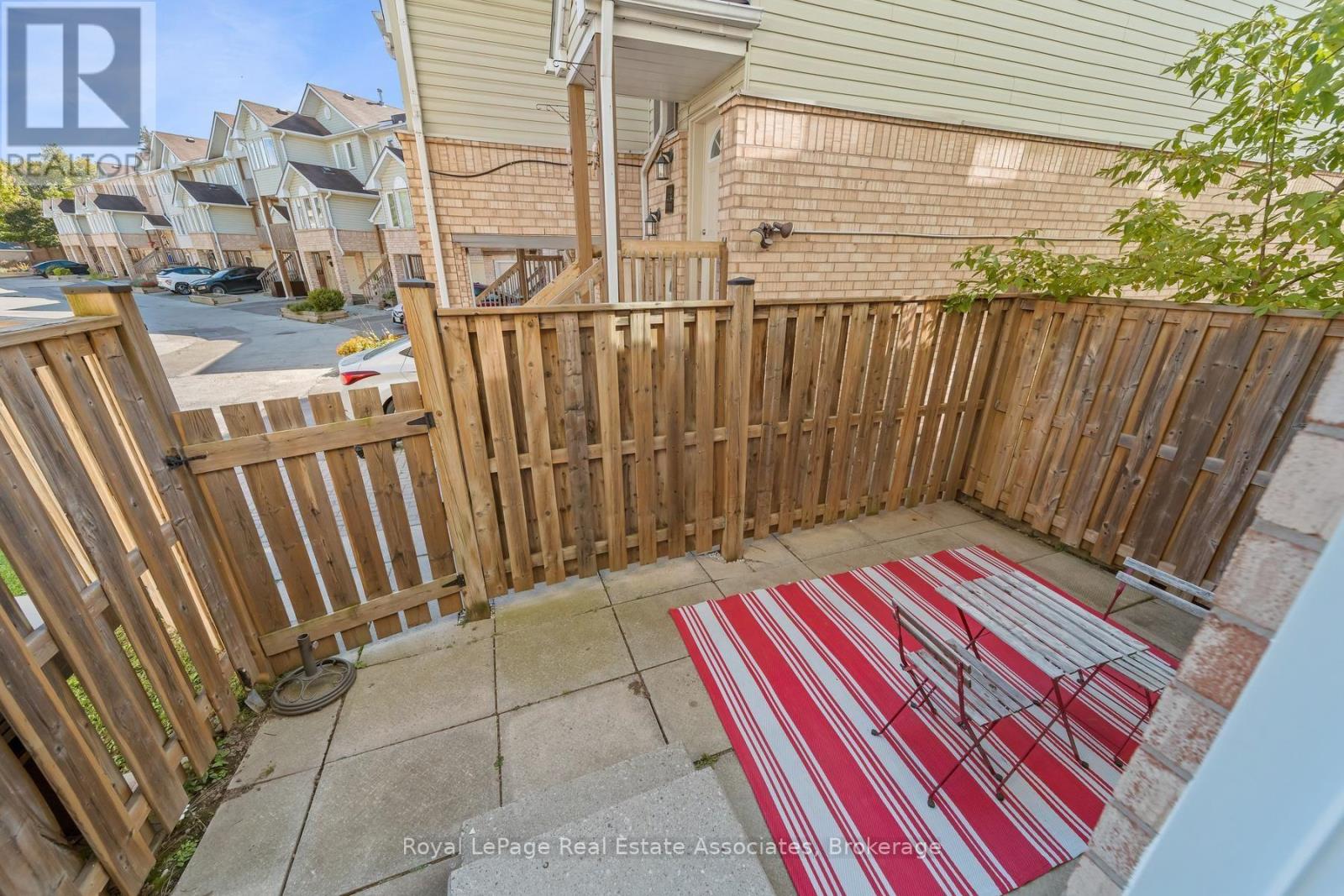 30 Stewart Maclaren Road, Halton Hills, Ontario  L7G 5L9 - Photo 27 - W13834298