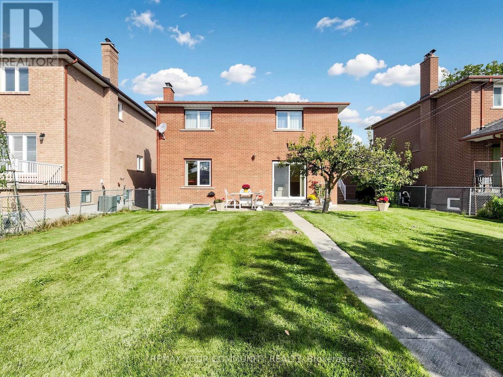 35 May Avenue, Richmond Hill, Ontario L4C 3S7 - Photo 44 - N13834234