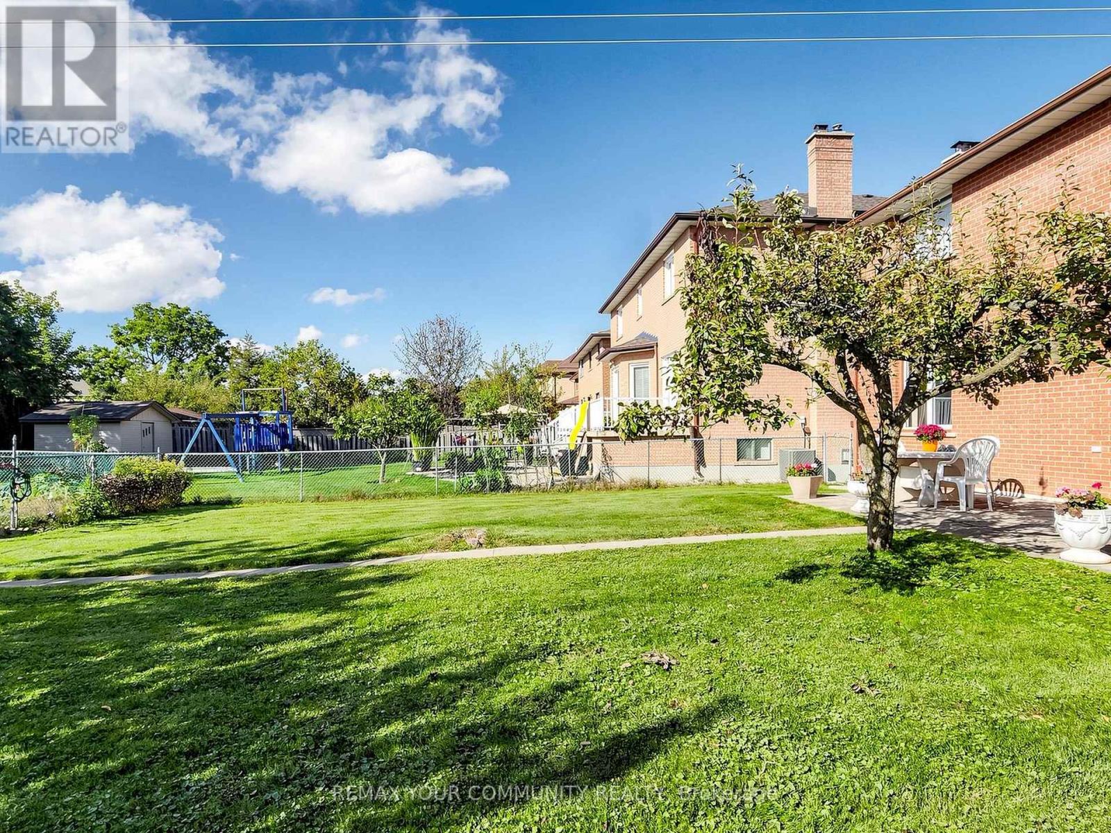 35 May Avenue, Richmond Hill, Ontario L4C 3S7 - Photo 41 - N13834234