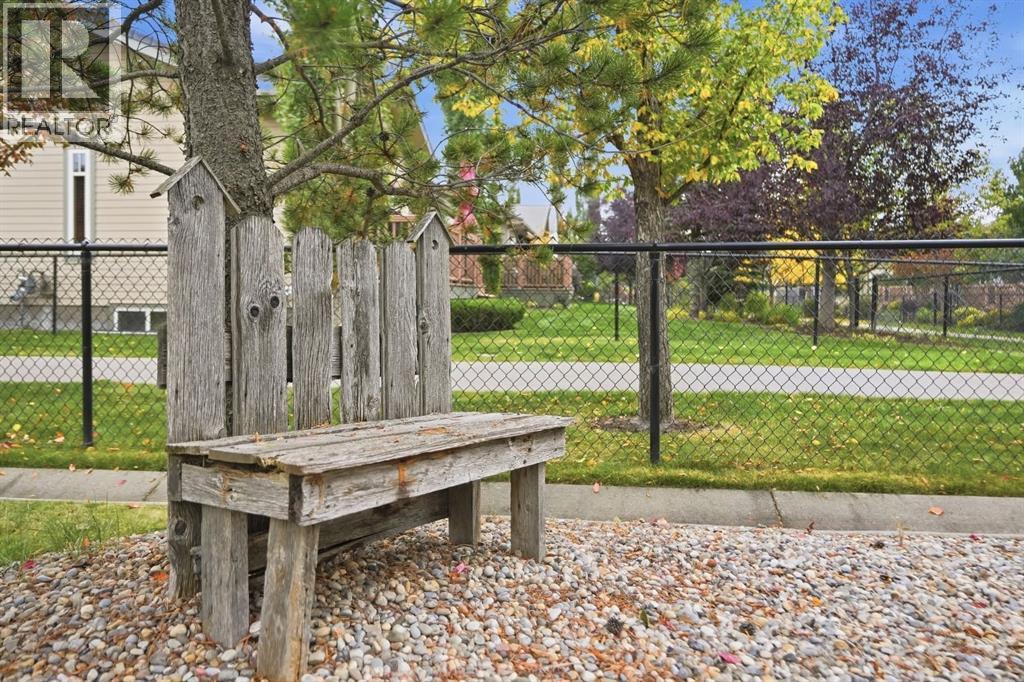 272 Bridle Estates Road SW