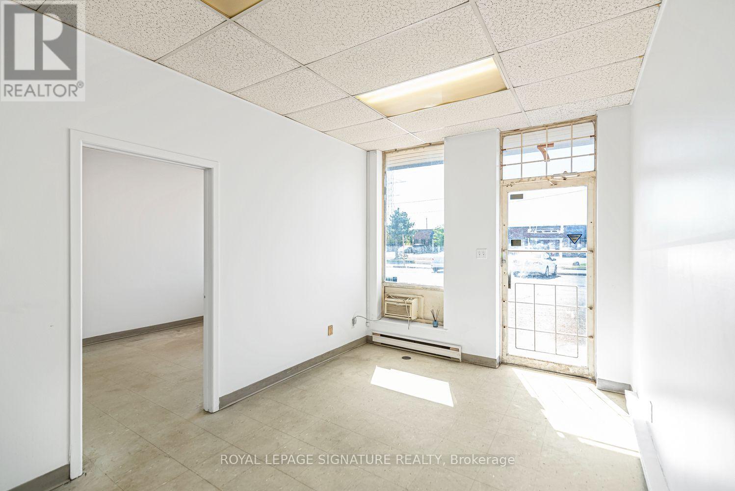 7 - 1260 Fewster Drive, Mississauga, Ontario  L4W 1A5 - Photo 4 - W13801222