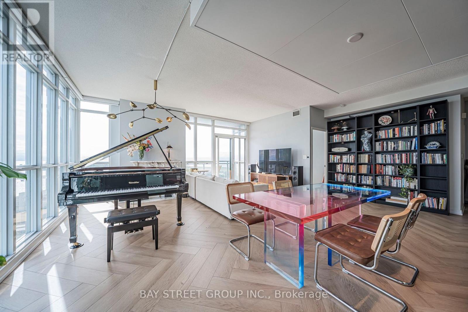 3206 - 15 Iceboat Terrace, Toronto, Ontario  M5V 4A5 - Photo 23 - C13833334