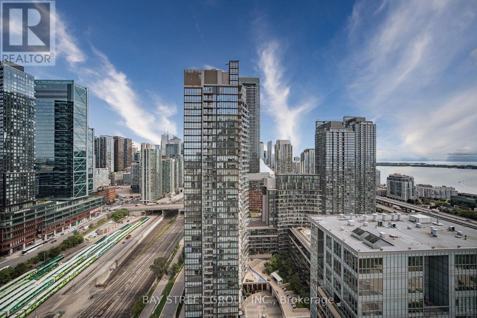 3206 - 15 Iceboat Terrace, Toronto, Ontario  M5V 4A5 - Photo 9 - C13833334
