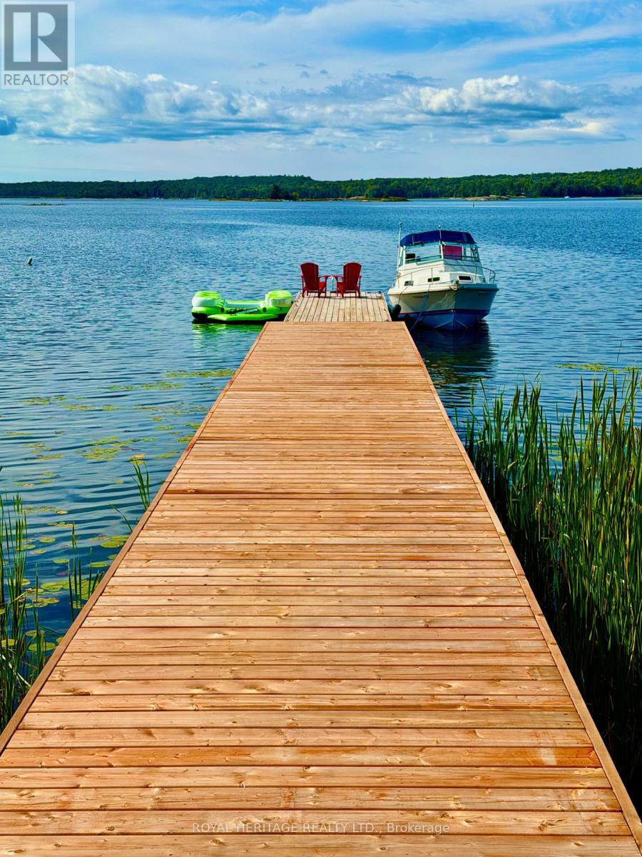 7224 Island 630 Georgian Bay, Georgian Bay, Ontario  P0E 1E0 - Photo 38 - X12340972