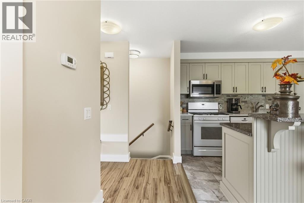 111 Smits Cove Unit# 302, Smithville, Ontario  L0R 2A0 - Photo 17 - 40866815