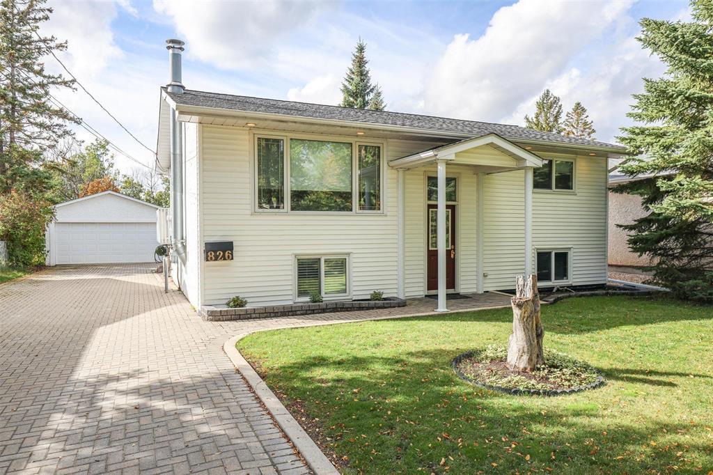 826 Community Row, Winnipeg, Manitoba R3R 1J1 - Photo 2 - 202624078