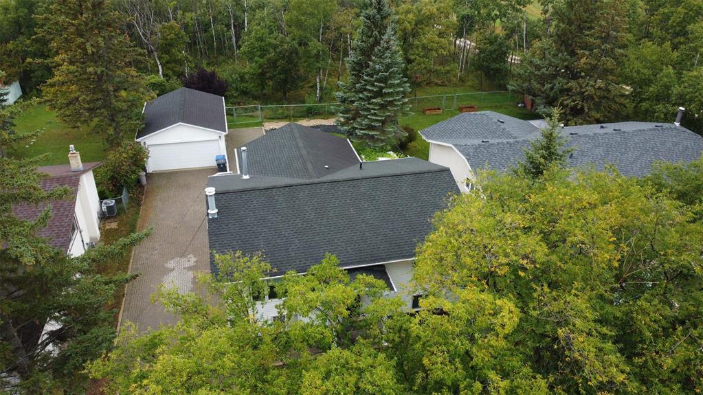 826 Community Row, Winnipeg, Manitoba R3R 1J1 - Photo 38 - 202624078