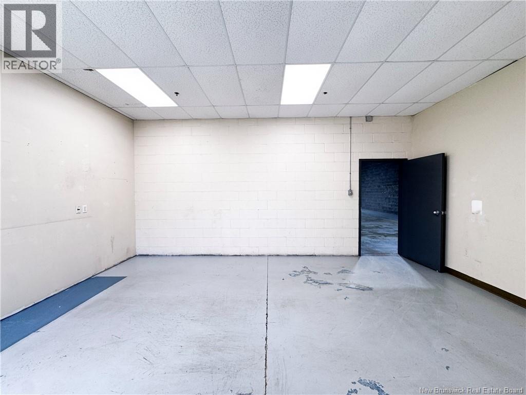 222 Edinburgh Drive Unit# 200, Moncton, New Brunswick  E1E 4C7 - Photo 38 - NB148282