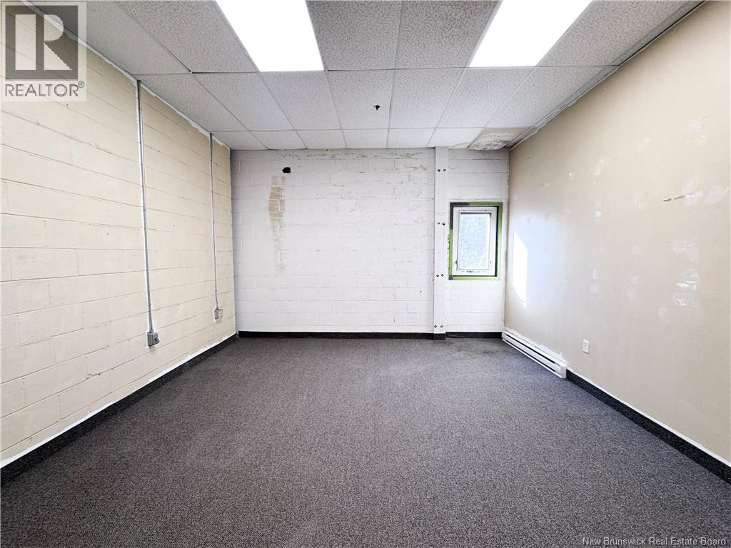 222 Edinburgh Drive Unit# 200, Moncton, New Brunswick  E1E 4C7 - Photo 40 - NB148282