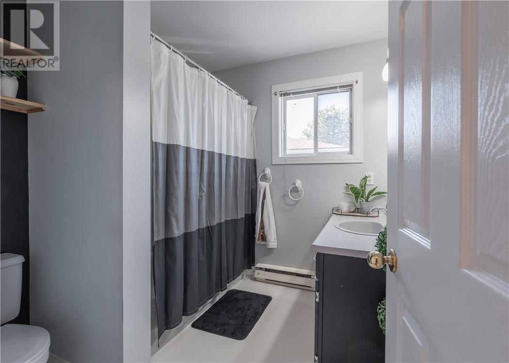 2618 Bancroft Drive, Sudbury, Ontario  P3B 1T3 - Photo 8 - 2130574