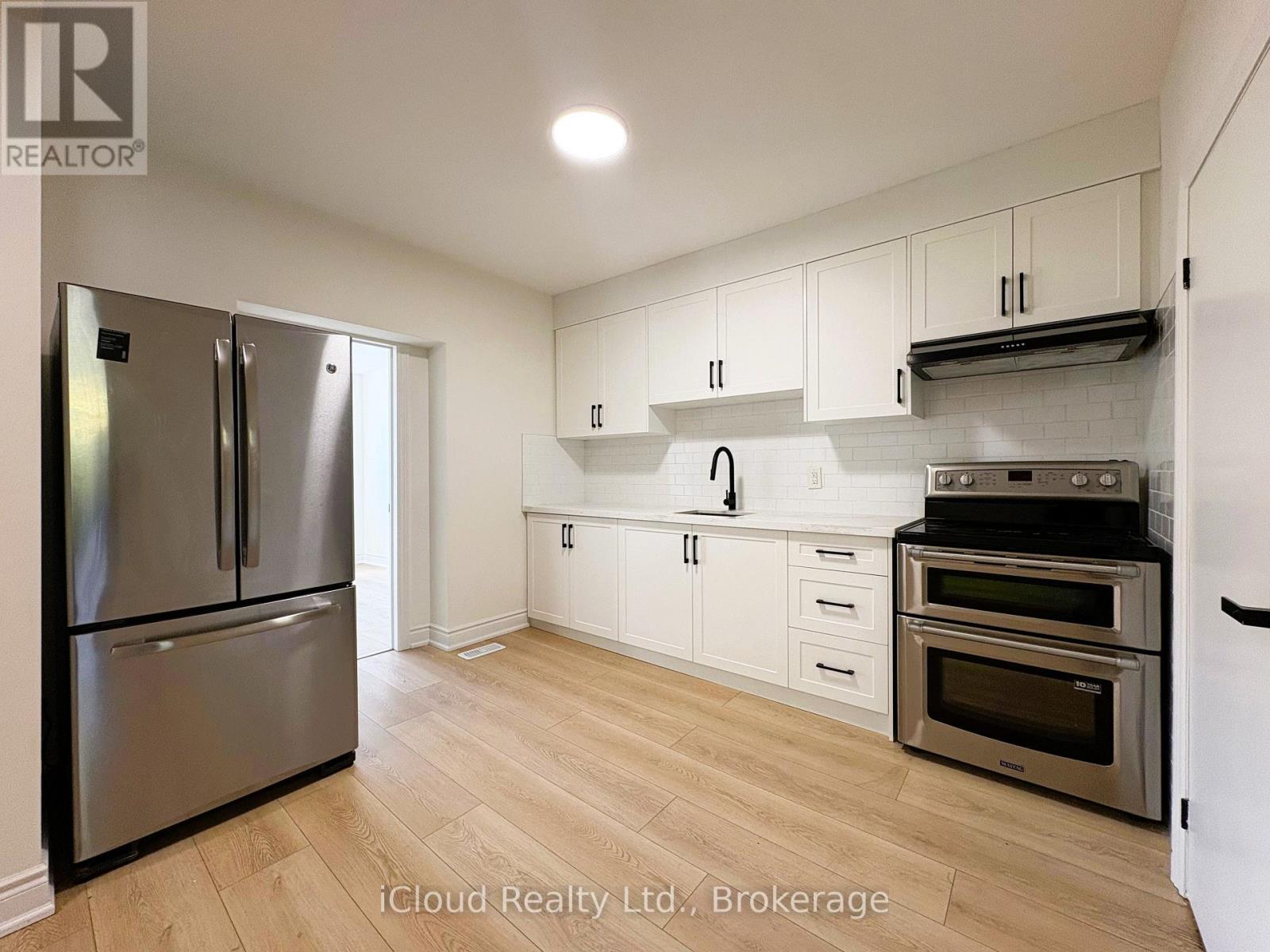 Main Floor - 1373 Davenport Road, Toronto, Ontario M6H 2H5 - Photo 3 - W13827996
