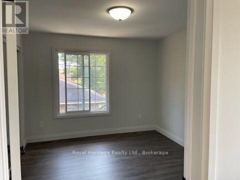 Unit 2 - 279 Humber Avenue, Oshawa, Ontario  L1J 2T3 - Photo 4 - E13834456