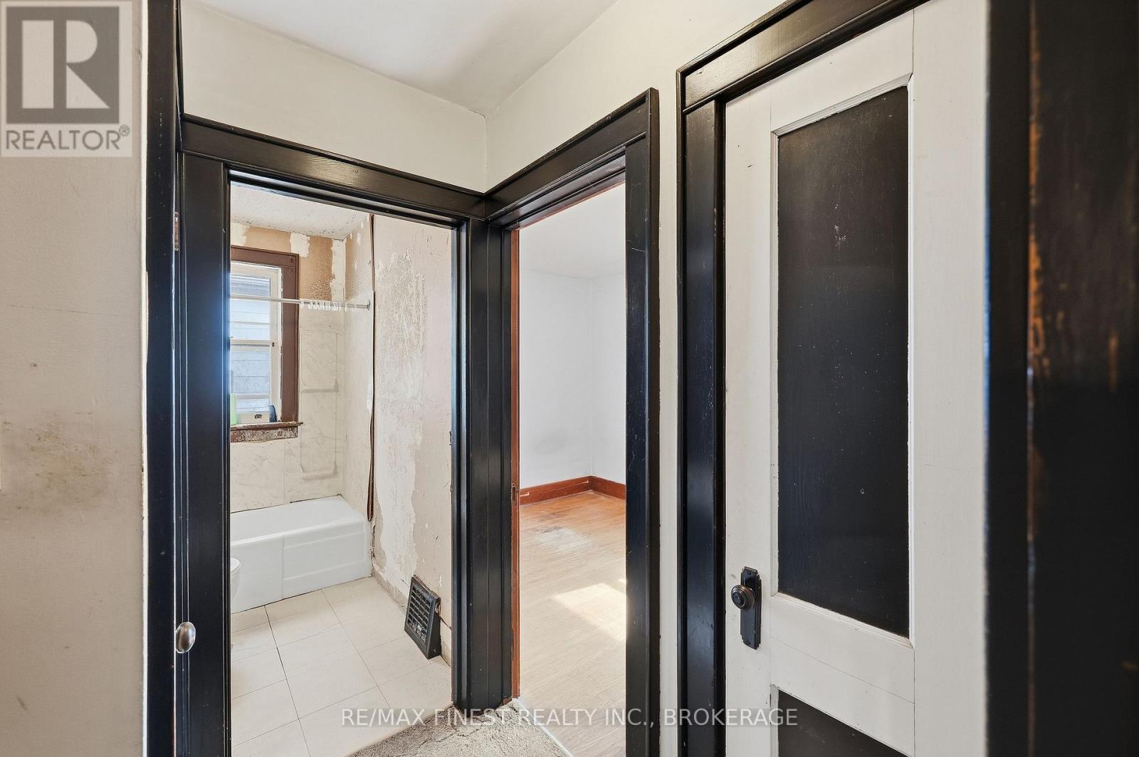 162 Mack Street, Kingston, Ontario  K7L 1P4 - Photo 18 - X13834506