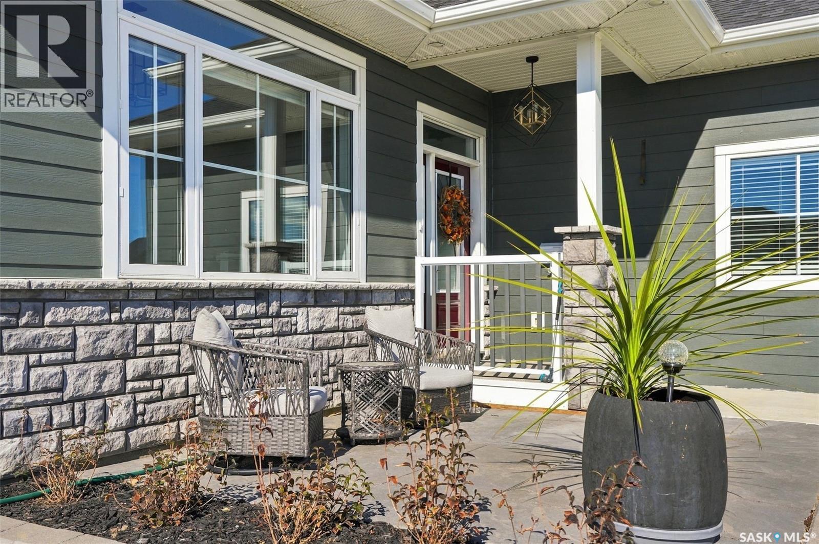 701 Casper Crescent, Warman, Saskatchewan  S0K 4S4 - Photo 4 - SK049708