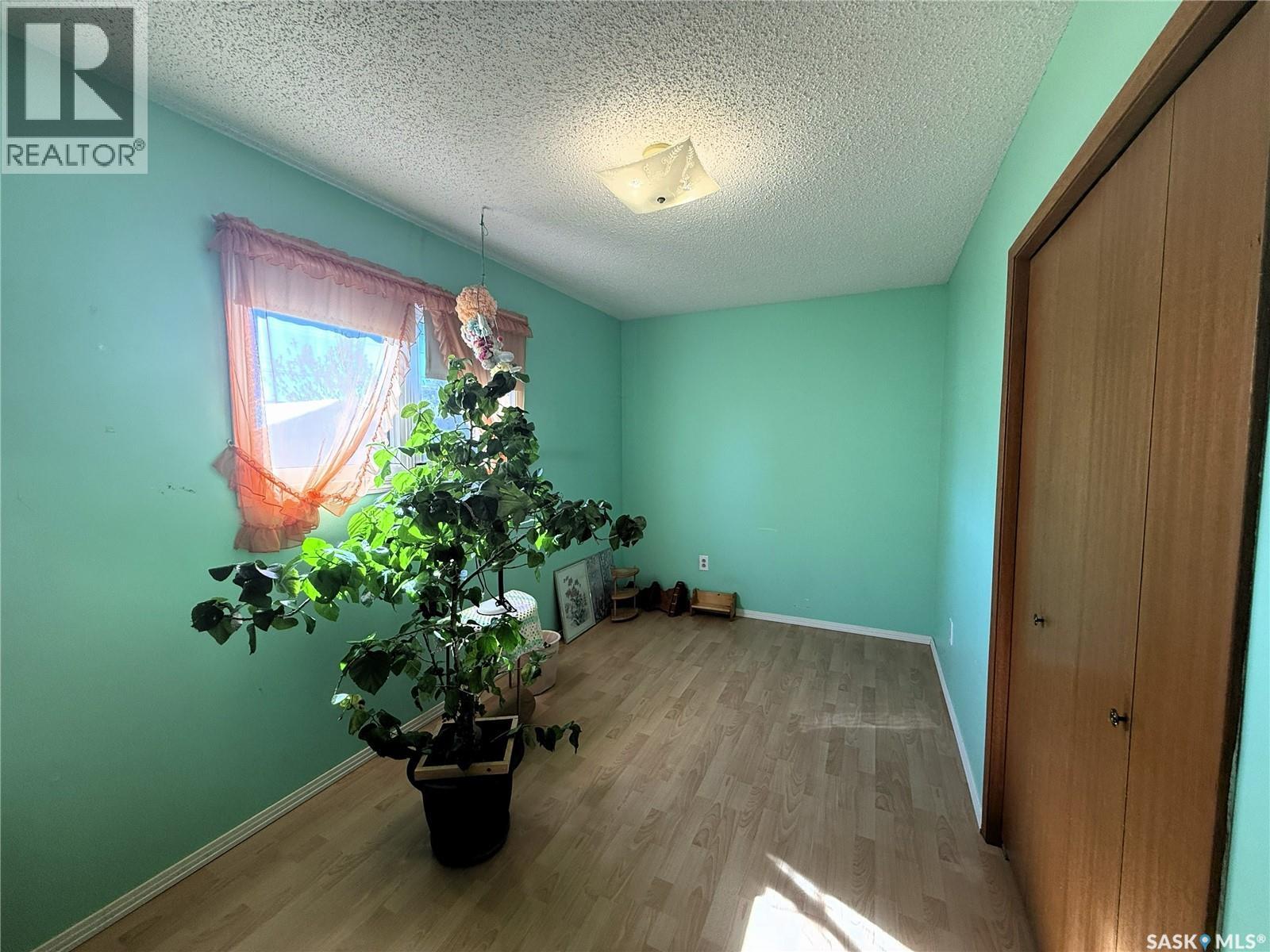 433-435 25th Street E, Prince Albert, Saskatchewan  S6V 1T3 - Photo 12 - SK049678