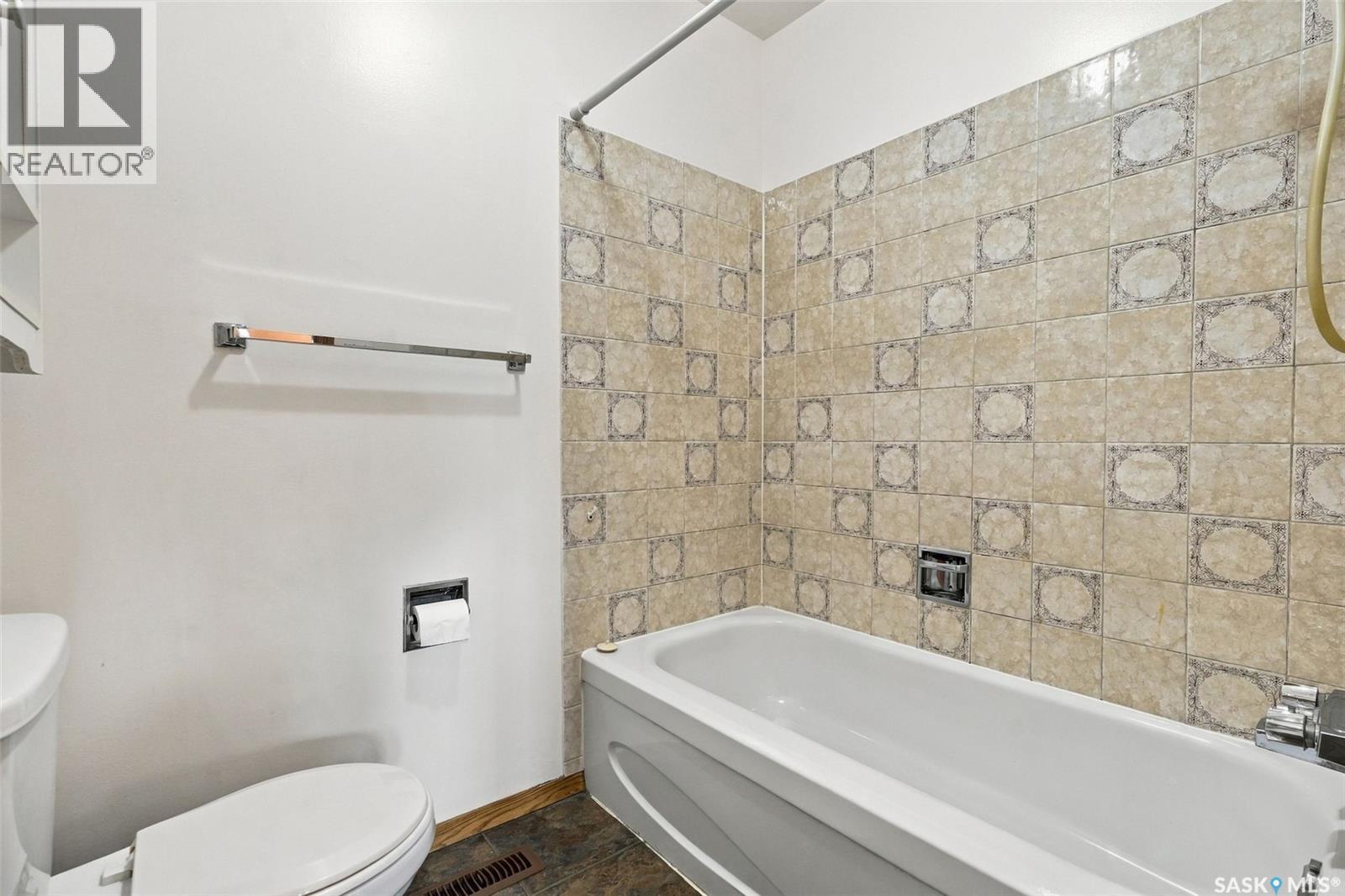 28 6918 Blakeney Drive, Regina, Saskatchewan  S4X 2N5 - Photo 25 - SK049631