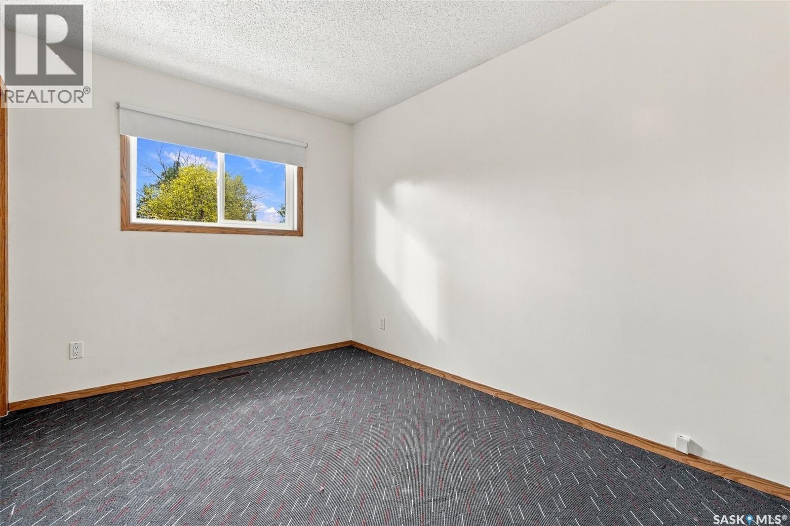 28 6918 Blakeney Drive, Regina, Saskatchewan  S4X 2N5 - Photo 26 - SK049631