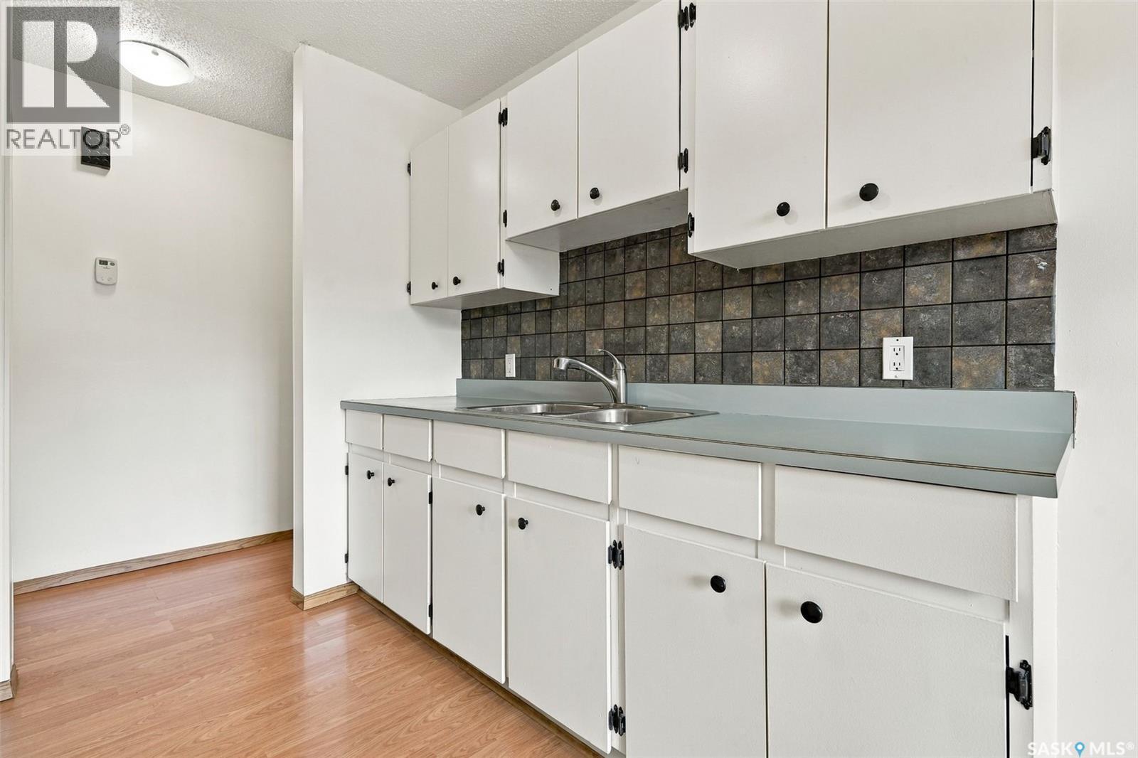 28 6918 Blakeney Drive, Regina, Saskatchewan  S4X 2N5 - Photo 9 - SK049631