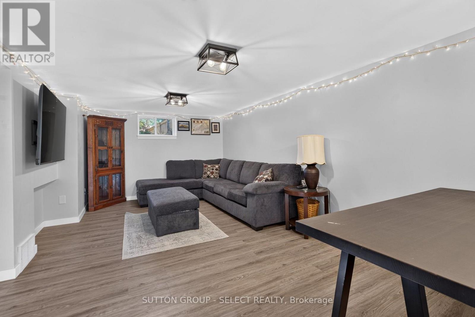 2010 Trafalgar Street, London East, Ontario  N5V 1V5 - Photo 24 - X13834686