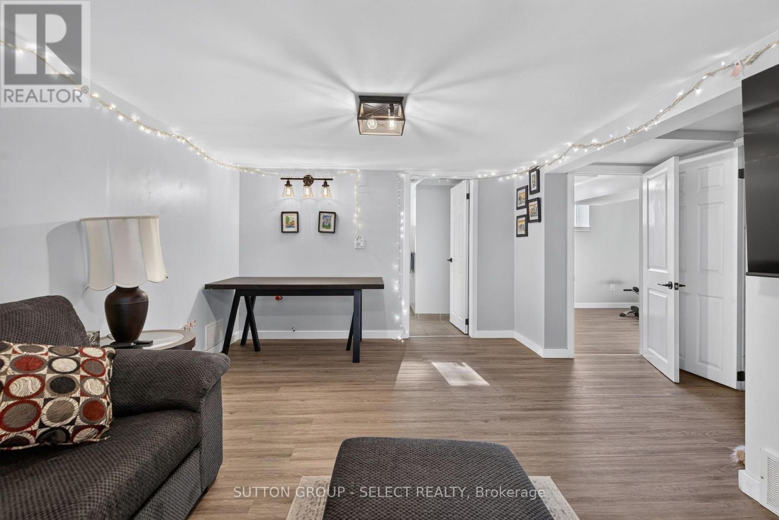 2010 Trafalgar Street, London East, Ontario  N5V 1V5 - Photo 25 - X13834686