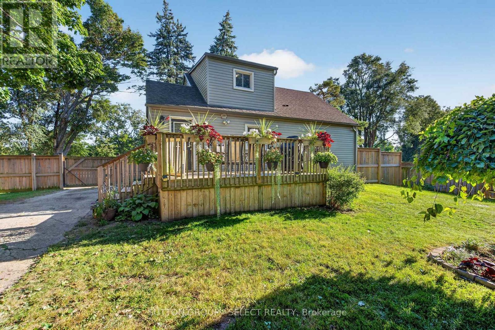 2010 Trafalgar Street, London East, Ontario  N5V 1V5 - Photo 37 - X13834686