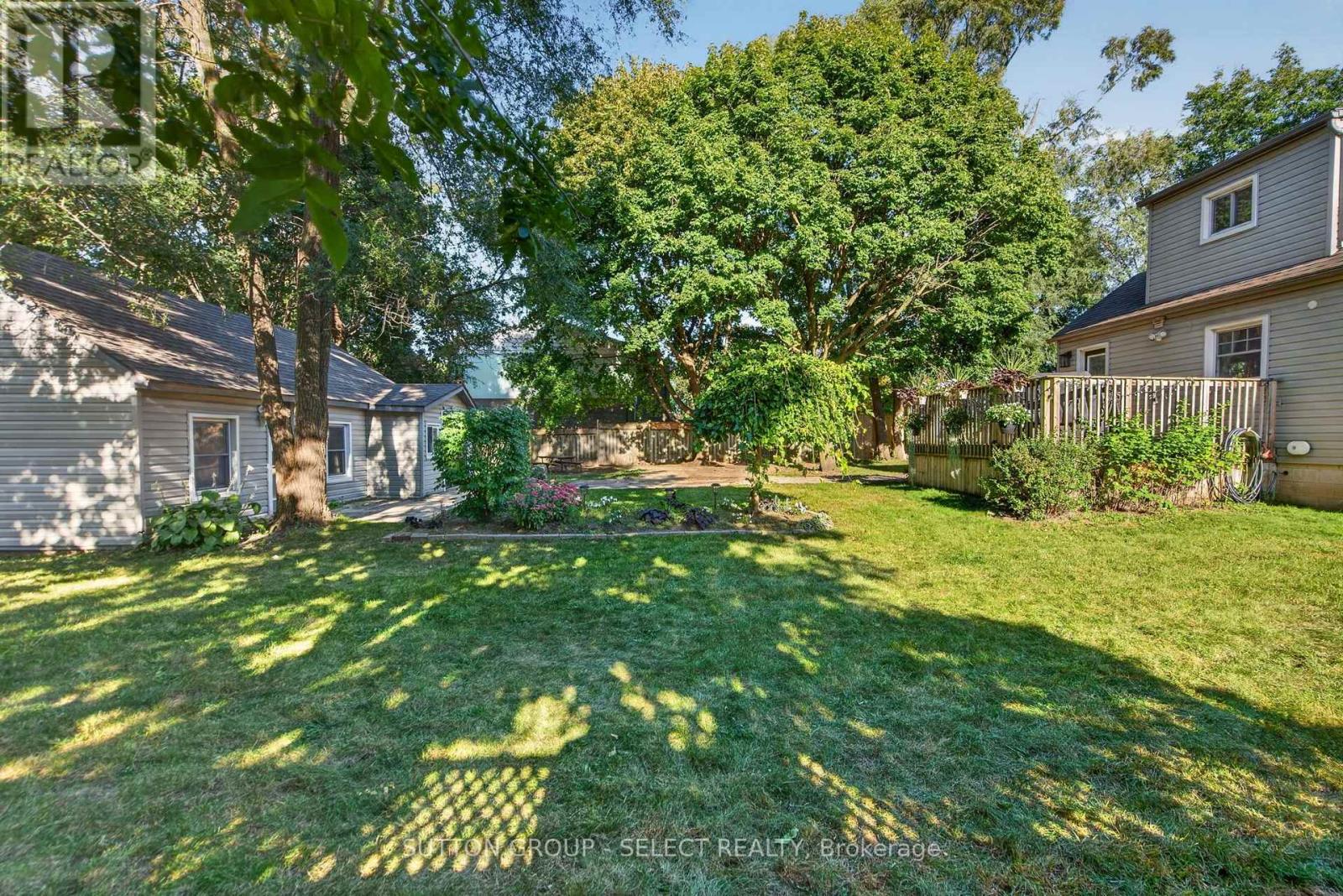 2010 Trafalgar Street, London East, Ontario  N5V 1V5 - Photo 39 - X13834686