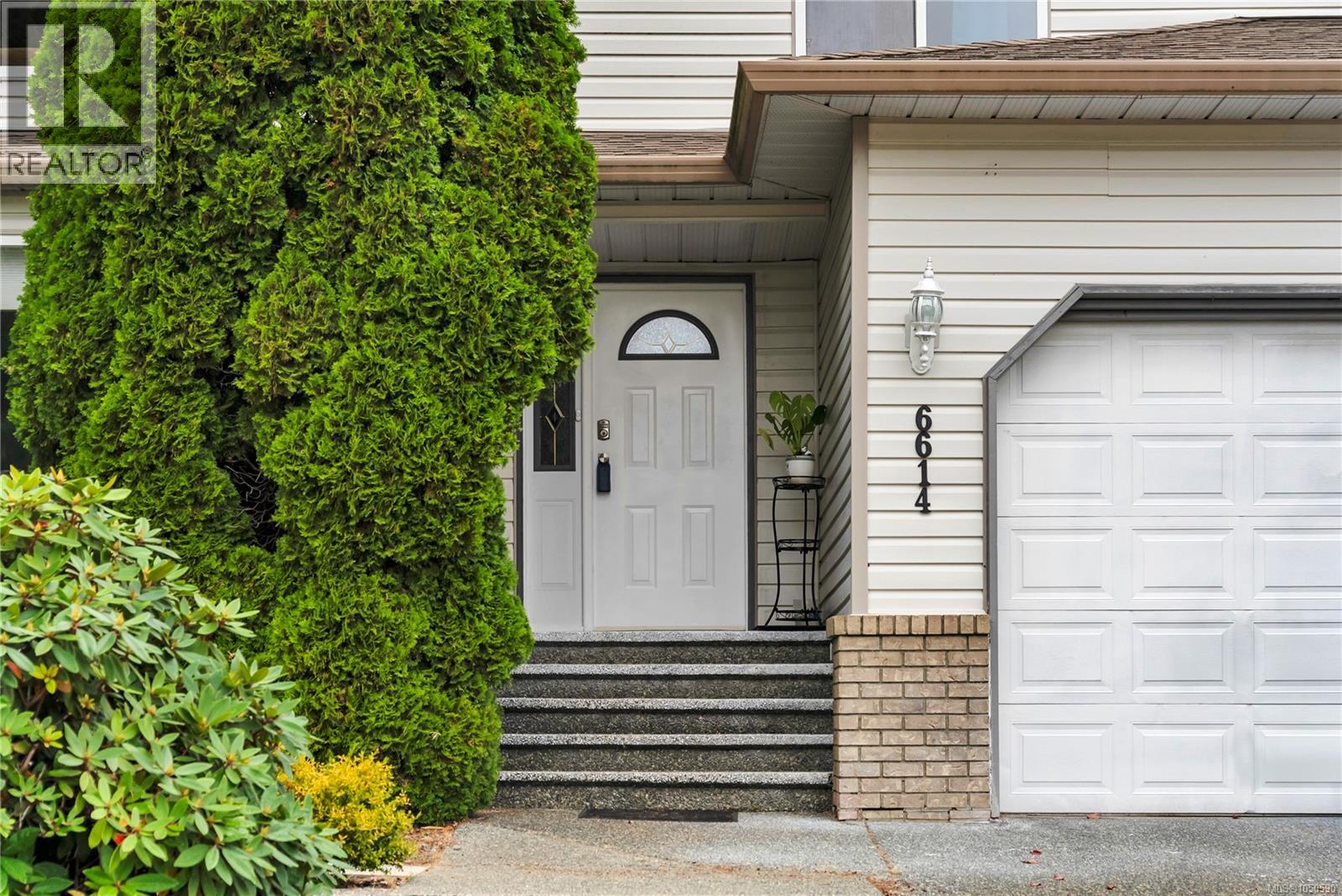 6614 Everest Dr Nanaimo British Columbia Canada V9T6H6 2
