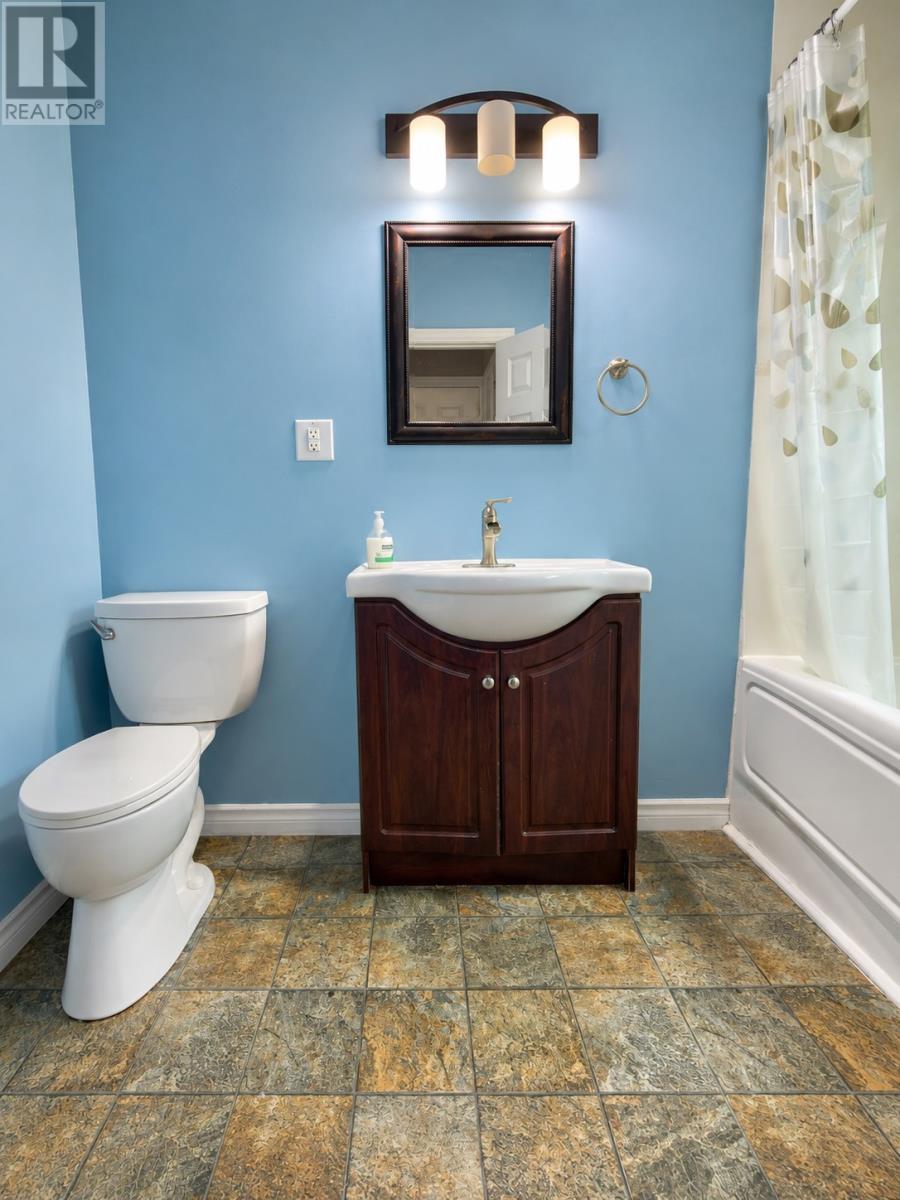 138 MEMORIAL Drive, CLARENVILLE — photo 13