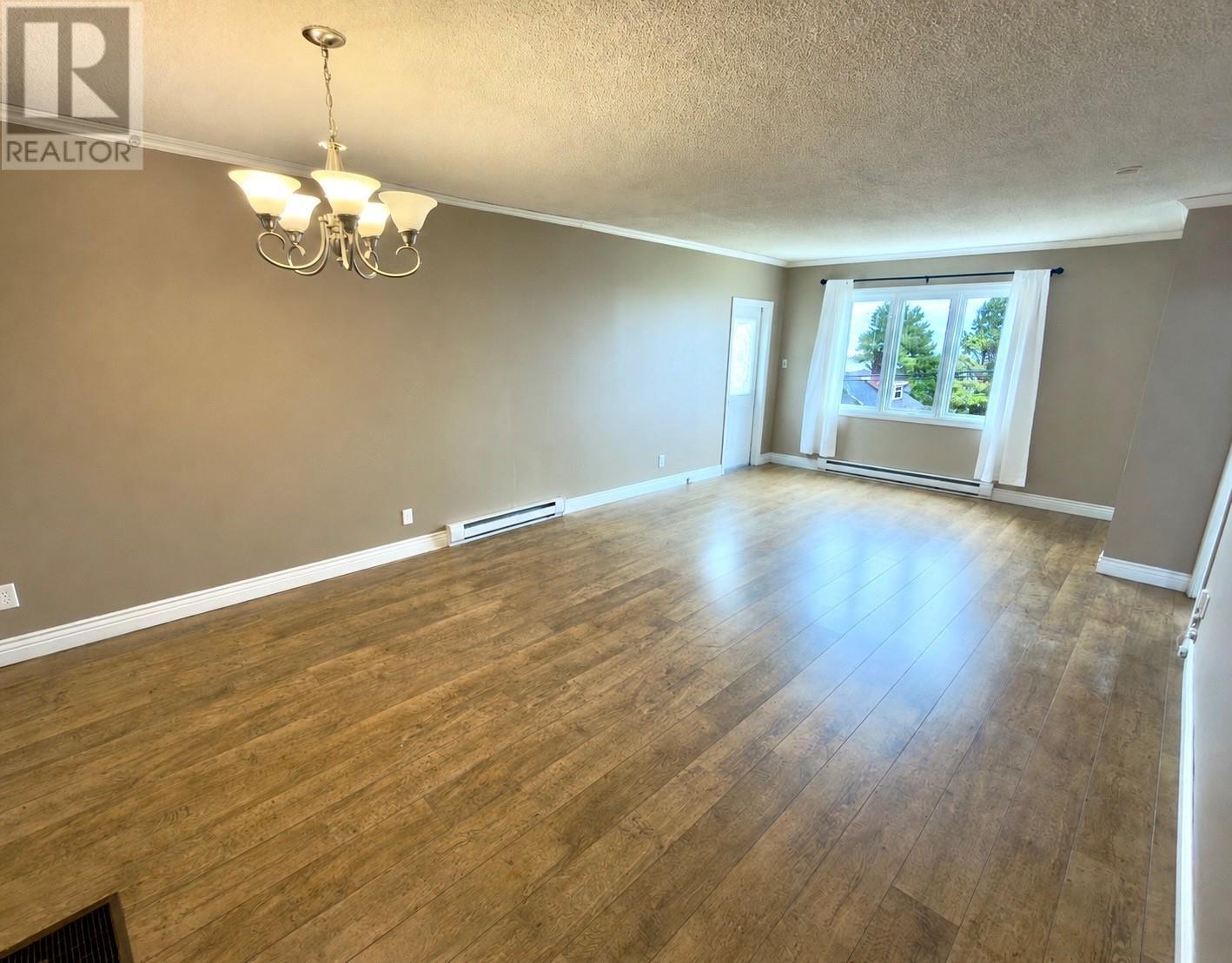 138 MEMORIAL Drive, CLARENVILLE — photo 7