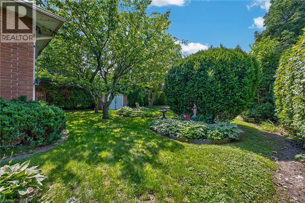 11 Fassett Avenue, Hamilton, Ontario  L9C 4E6 - Photo 34 - 40847159