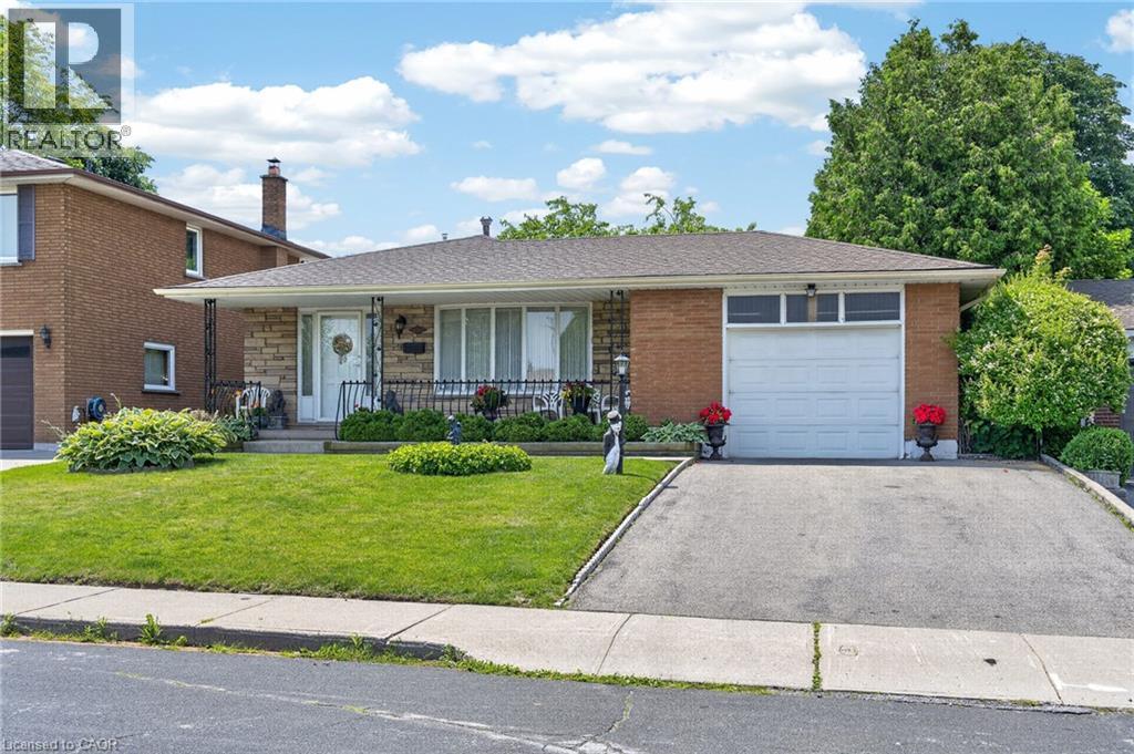 11 Fassett Avenue, Hamilton, Ontario  L9C 4E6 - Photo 37 - 40847159