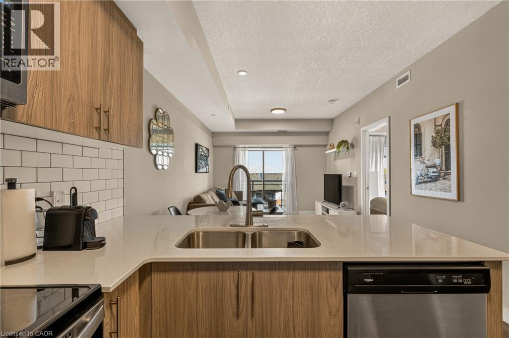 16 Markle Crescent Unit# 413, Hamilton, Ontario  L9G 0H4 - Photo 8 - 40863322
