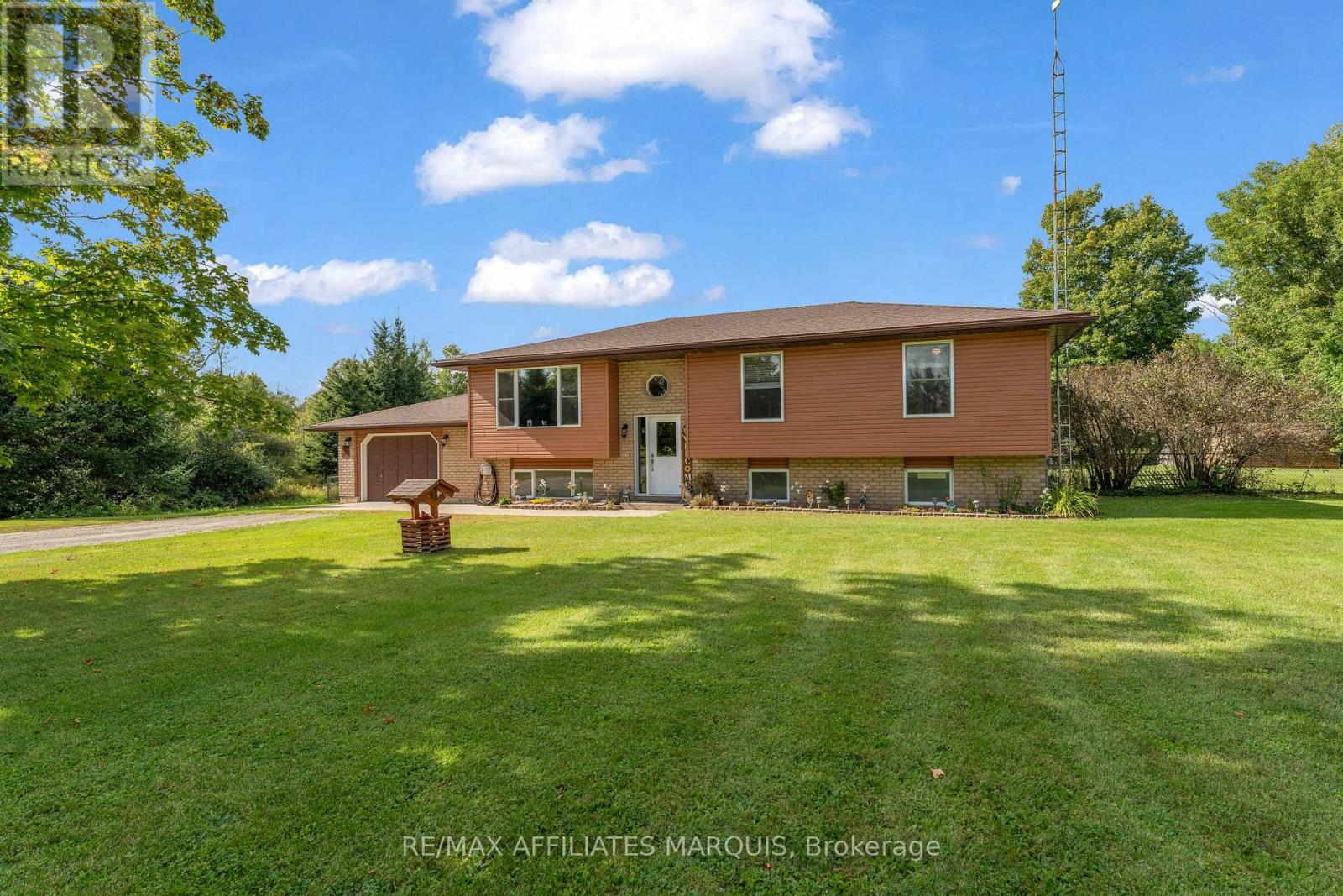 174 MCGUIRE ROAD, Montague, Ontario