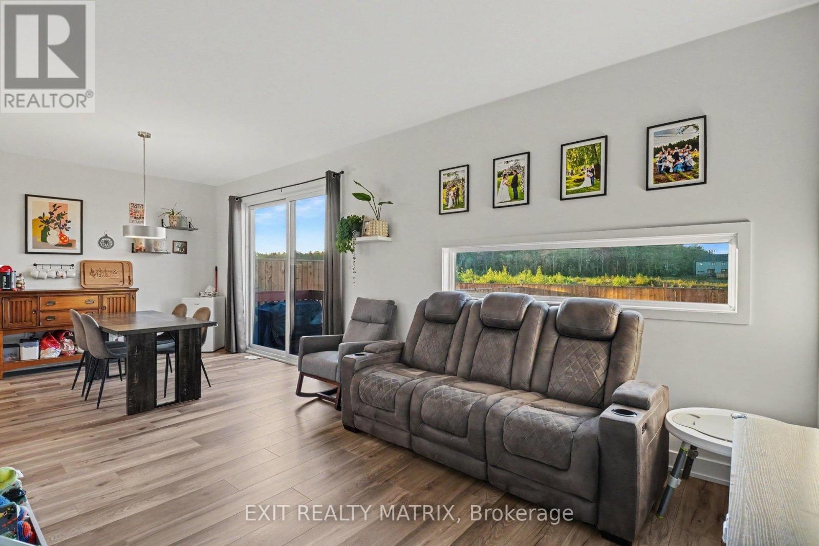 214 Cypress Street, The Nation, Ontario K0A 2M0 - Photo 3 - X13834508