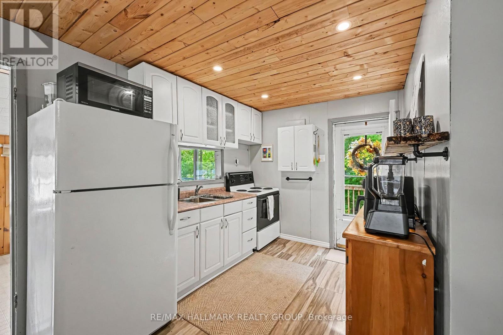 302 Egan Lane, Frontenac, Ontario  K0H 1T0 - Photo 13 - X13834556