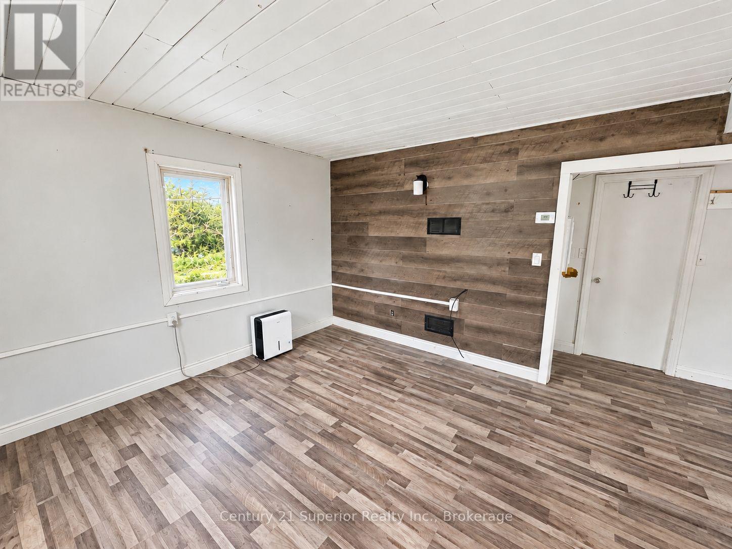 151 First Street, Nipigon, Ontario  P0T 2J0 - Photo 4 - X13834526