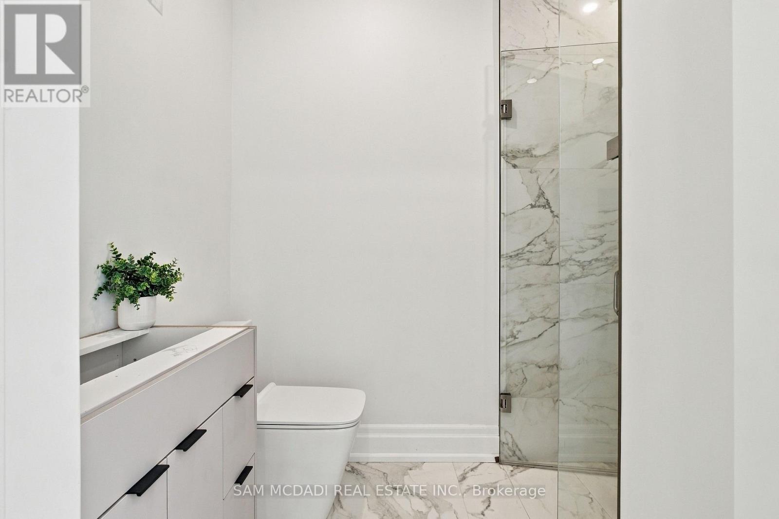 6 North Hills Terrace, Toronto (Banbury-Don Mills), Ontario  M3C 1M6 - Photo 28 - C13834432