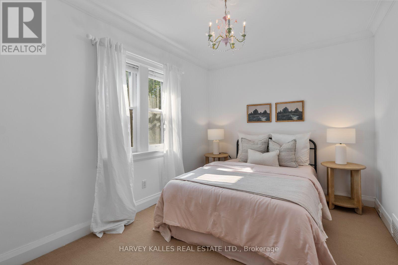 55 Wembley Road, Toronto, Ontario  M6C 2G1 - Photo 21 - C13834500